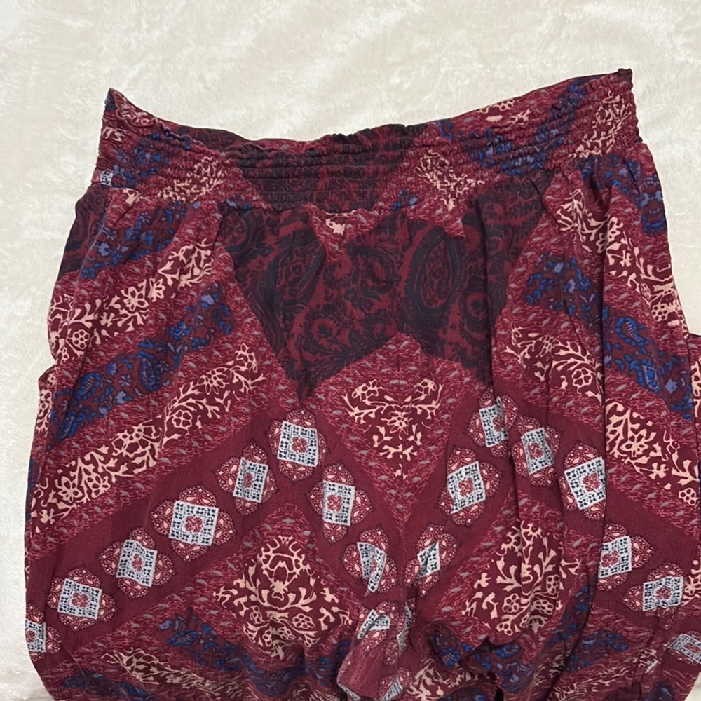 American Eagle Patterned Pants - image 3